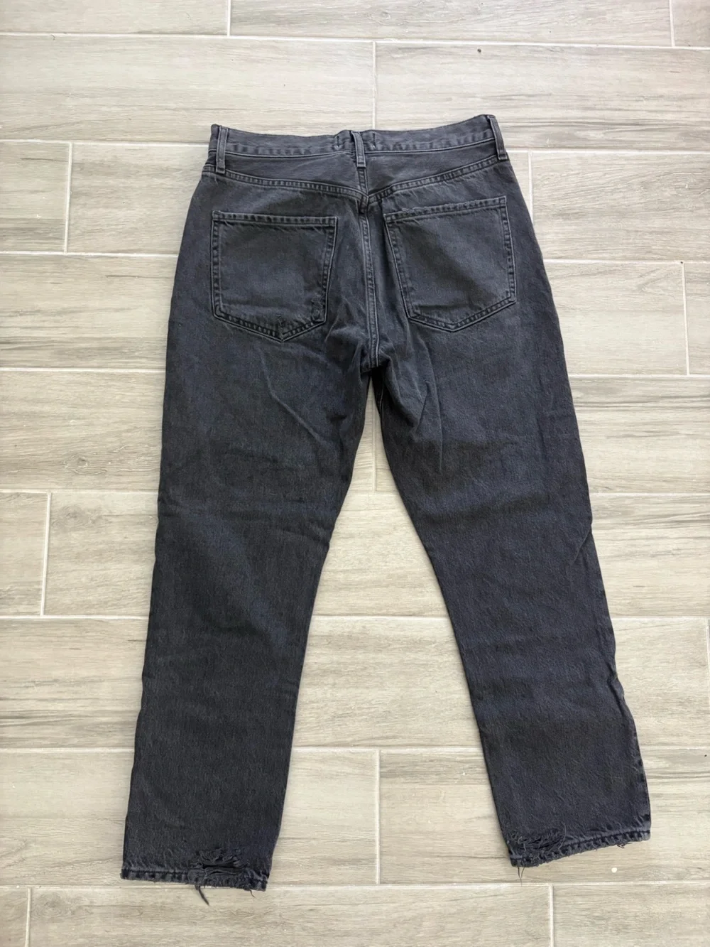 Agolde Riley Black Cropped High Rise Straight Jeans
